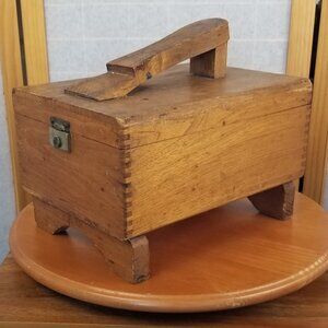 Vintage Wooden Box Shoeshine Lidded Box with Latch Closure Top Handle Folk Art